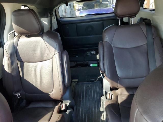 Photo 9 VIN: 5TDERKEC2NS110062 - TOYOTA SIENNA 