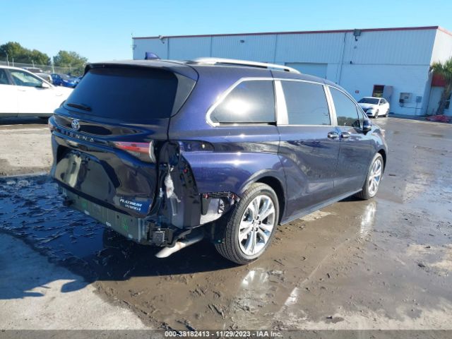 Photo 3 VIN: 5TDERKEC2PS177182 - TOYOTA SIENNA 