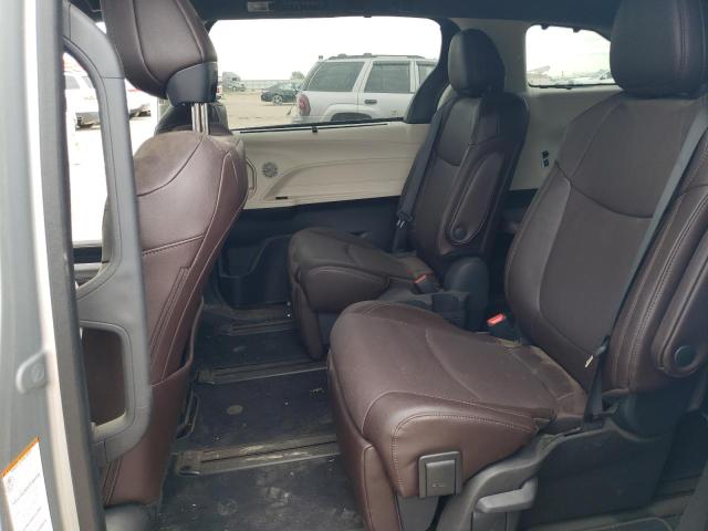 Photo 10 VIN: 5TDERKEC8RS181644 - TOYOTA SIENNA 