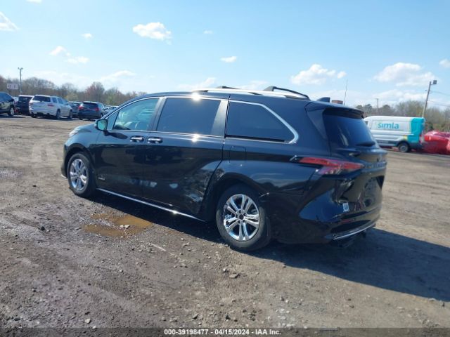 Photo 2 VIN: 5TDESKFC0MS038523 - TOYOTA SIENNA 