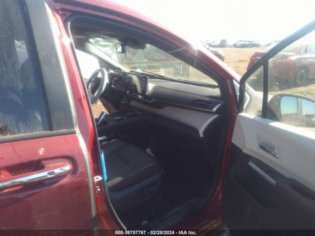 Photo 4 VIN: 5TDESKFC0NS062029 - TOYOTA SIENNA 