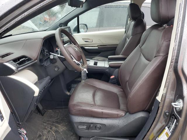 Photo 6 VIN: 5TDESKFC1NS042162 - TOYOTA SIENNA 