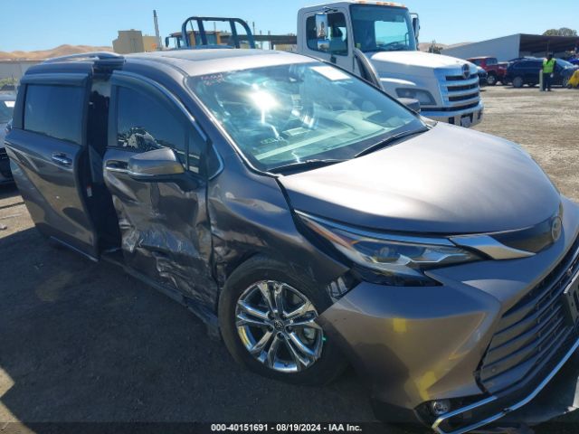 Photo 5 VIN: 5TDESKFC1NS055199 - TOYOTA SIENNA 