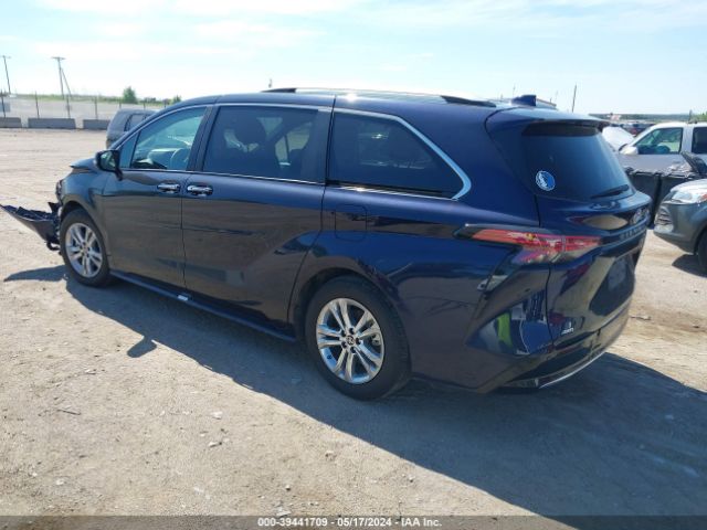 Photo 2 VIN: 5TDESKFC1NS062251 - TOYOTA SIENNA 