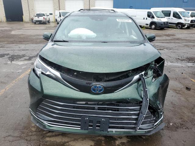 Photo 4 VIN: 5TDESKFC3MS005094 - TOYOTA SIENNA LIM 