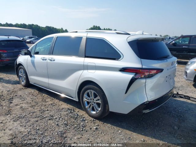 Photo 2 VIN: 5TDESKFC3RS126473 - TOYOTA SIENNA 