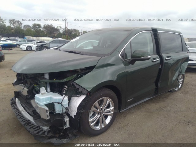 Photo 1 VIN: 5TDESKFC9MS004581 - TOYOTA SIENNA 