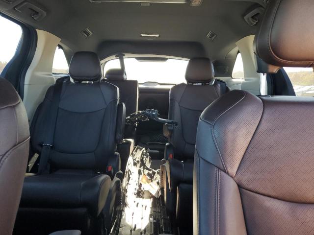 Photo 9 VIN: 5TDESKFC9PS096960 - TOYOTA SIENNA LIM 