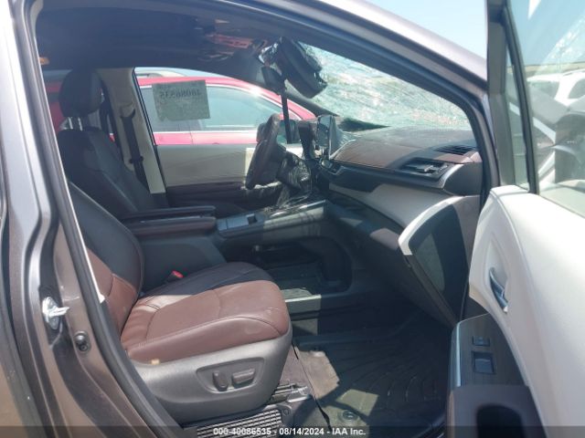 Photo 4 VIN: 5TDESKFC9PS097249 - TOYOTA SIENNA 