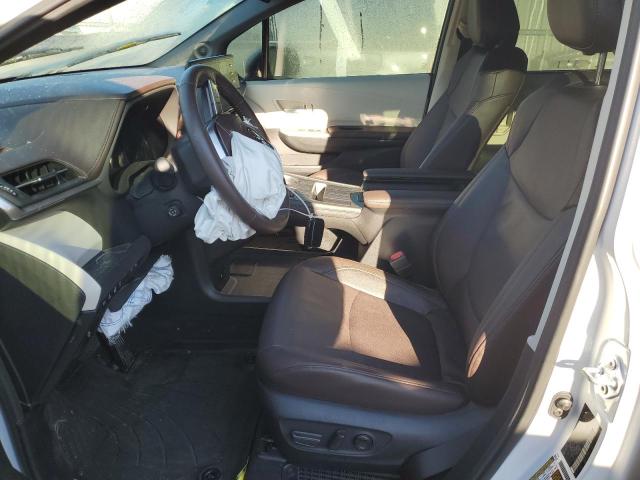 Photo 6 VIN: 5TDESKFCXRS113056 - TOYOTA SIENNA LIM 