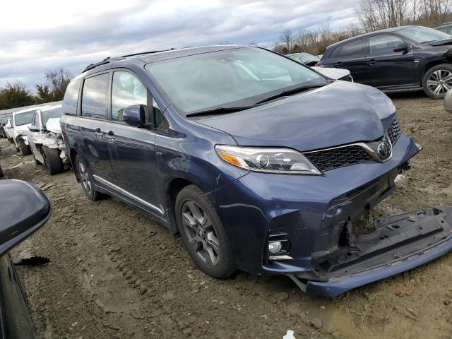 Photo 3 VIN: 5TDEZ3DC3KS220900 - TOYOTA SIENNA SE 