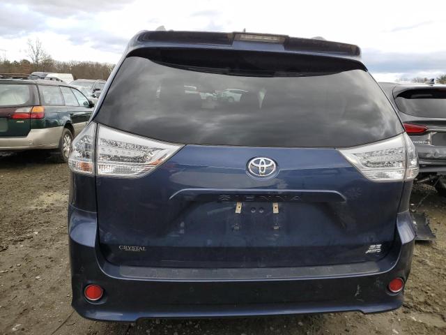 Photo 5 VIN: 5TDEZ3DC3KS220900 - TOYOTA SIENNA SE 