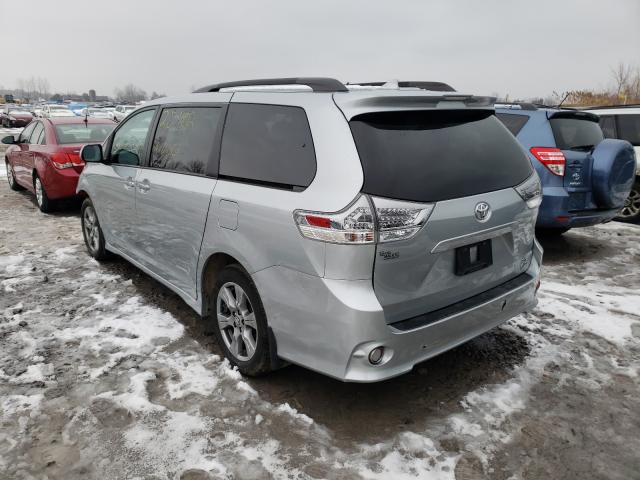 Photo 2 VIN: 5TDEZ3DC5KS213382 - TOYOTA SIENNA 