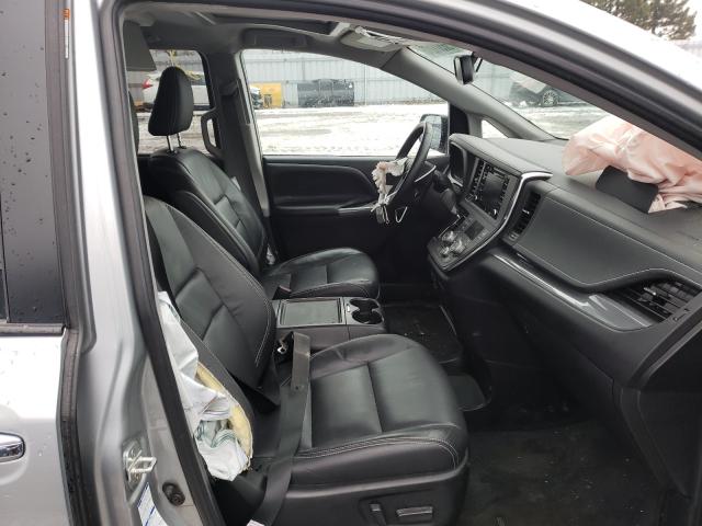 Photo 4 VIN: 5TDEZ3DC5KS213382 - TOYOTA SIENNA 