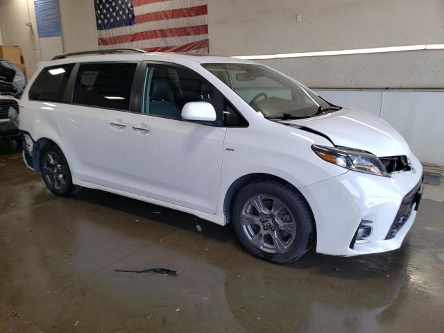 Photo 3 VIN: 5TDEZ3DC5KS227847 - TOYOTA SIENNA 