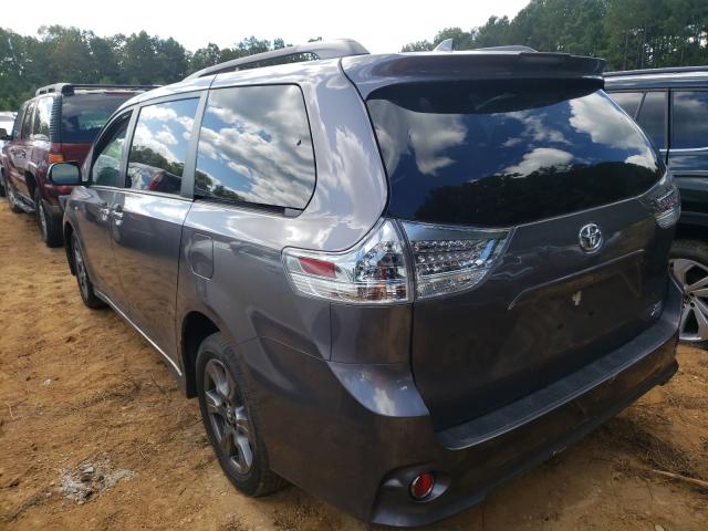 Photo 2 VIN: 5TDEZ3DC6KS215464 - TOYOTA SIENNA SE 