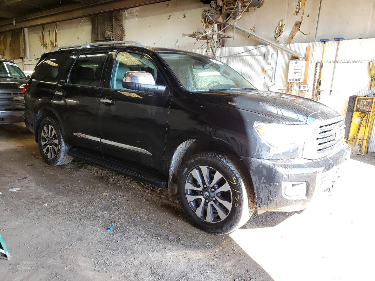 Photo 3 VIN: 5TDFY5A12NS076797 - TOYOTA SEQUOIA 