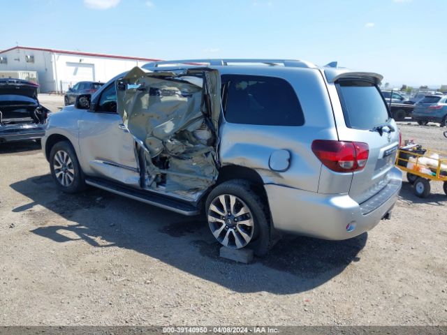 Photo 2 VIN: 5TDFY5B1XNS189749 - TOYOTA SEQUOIA 