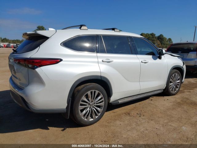 Photo 3 VIN: 5TDFZRAH2NS123988 - TOYOTA HIGHLANDER 