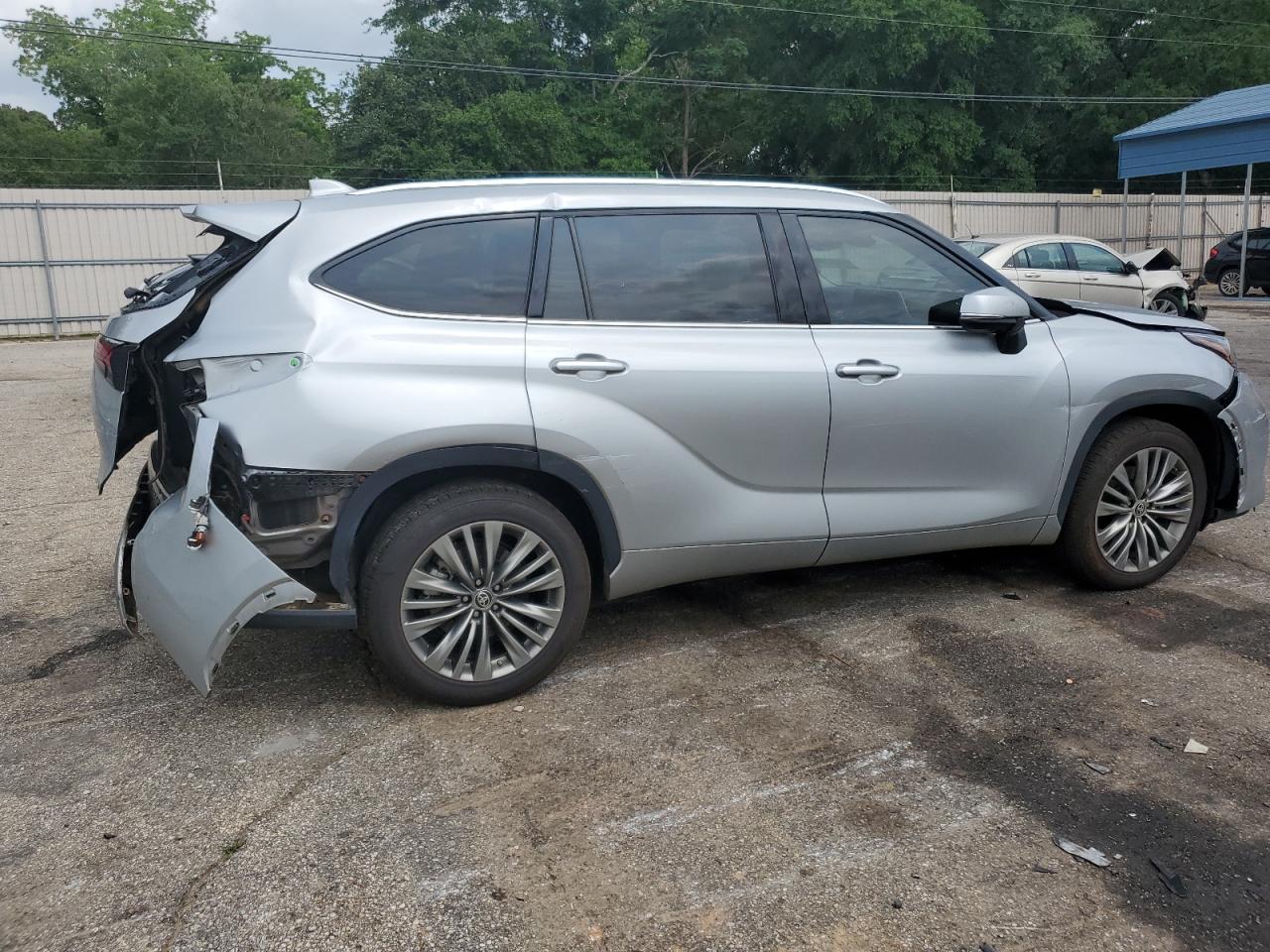 Photo 2 VIN: 5TDFZRAH3MS065498 - TOYOTA HIGHLANDER 