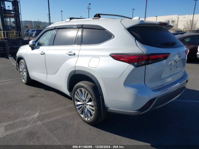 Photo 2 VIN: 5TDFZRAH4NS125550 - TOYOTA HIGHLANDER 