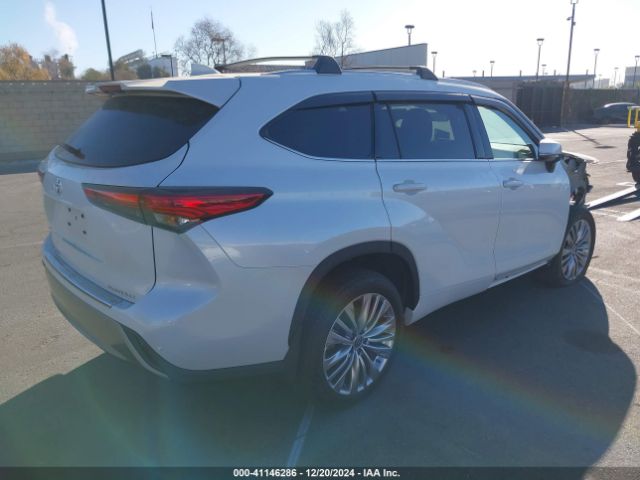 Photo 3 VIN: 5TDFZRAH4NS125550 - TOYOTA HIGHLANDER 