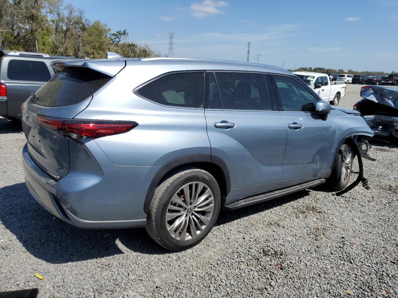 Photo 2 VIN: 5TDFZRAHXMS041697 - TOYOTA HIGHLANDER 