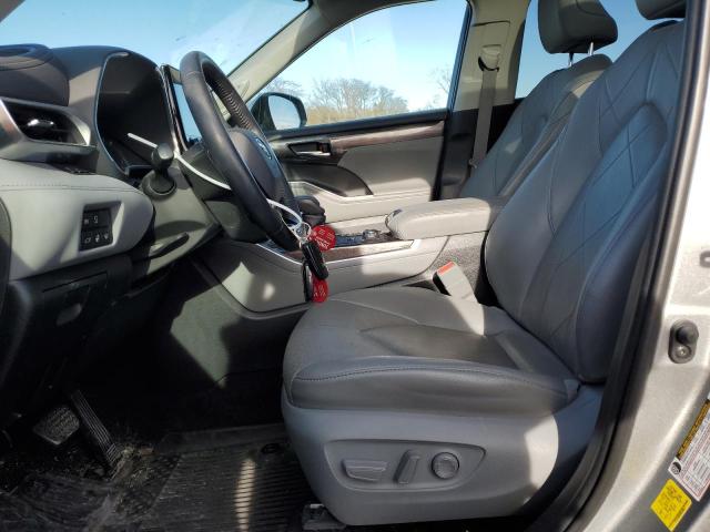 Photo 6 VIN: 5TDFZRBH6MS129886 - TOYOTA HIGHLANDER 