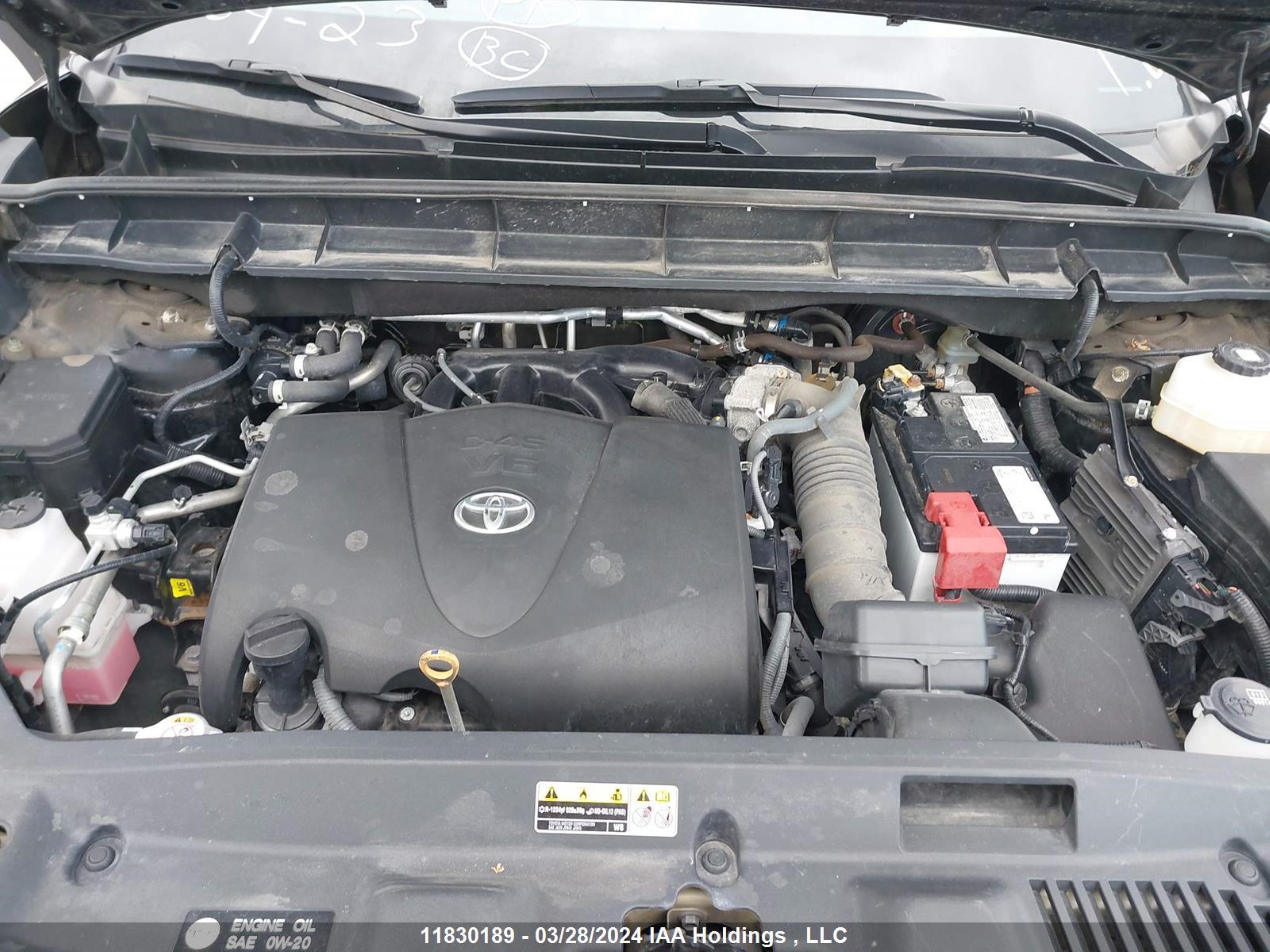 Photo 9 VIN: 5TDFZRBH6NS199695 - TOYOTA HIGHLANDER 