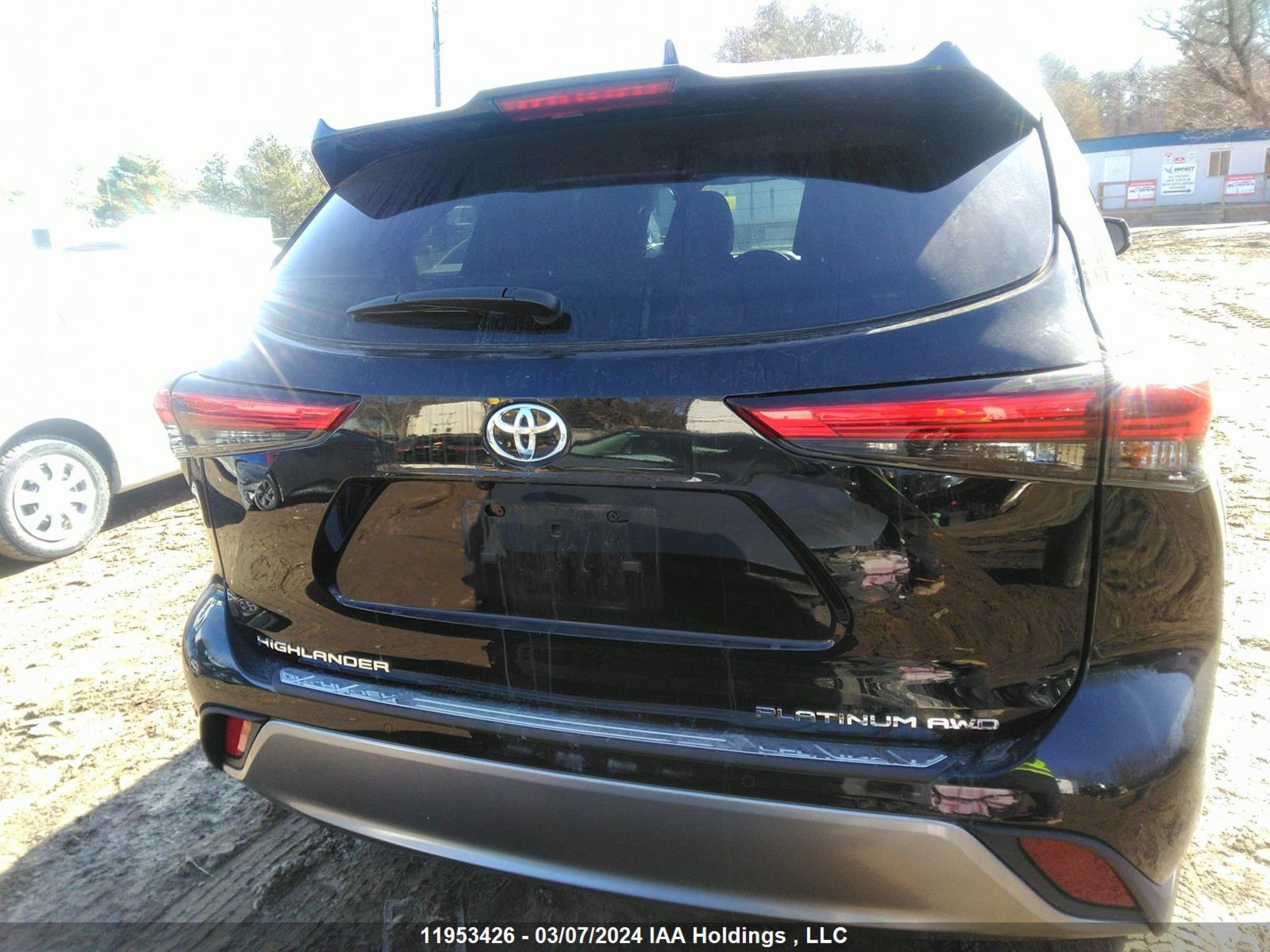 Photo 15 VIN: 5TDFZRBH7NS203236 - TOYOTA HIGHLANDER 