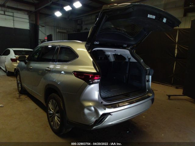 Photo 2 VIN: 5TDFZRBH8MS090184 - TOYOTA HIGHLANDER 