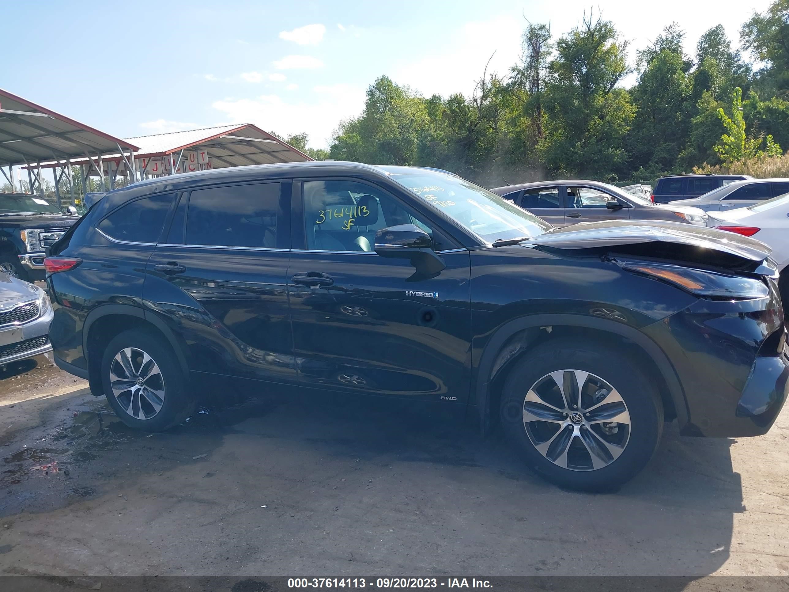 Photo 13 VIN: 5TDGBRCH9MS521493 - TOYOTA HIGHLANDER 