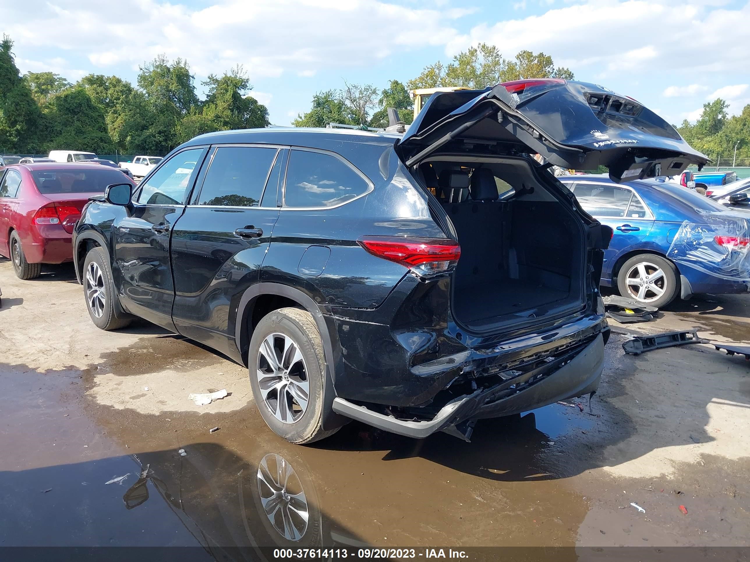 Photo 2 VIN: 5TDGBRCH9MS521493 - TOYOTA HIGHLANDER 