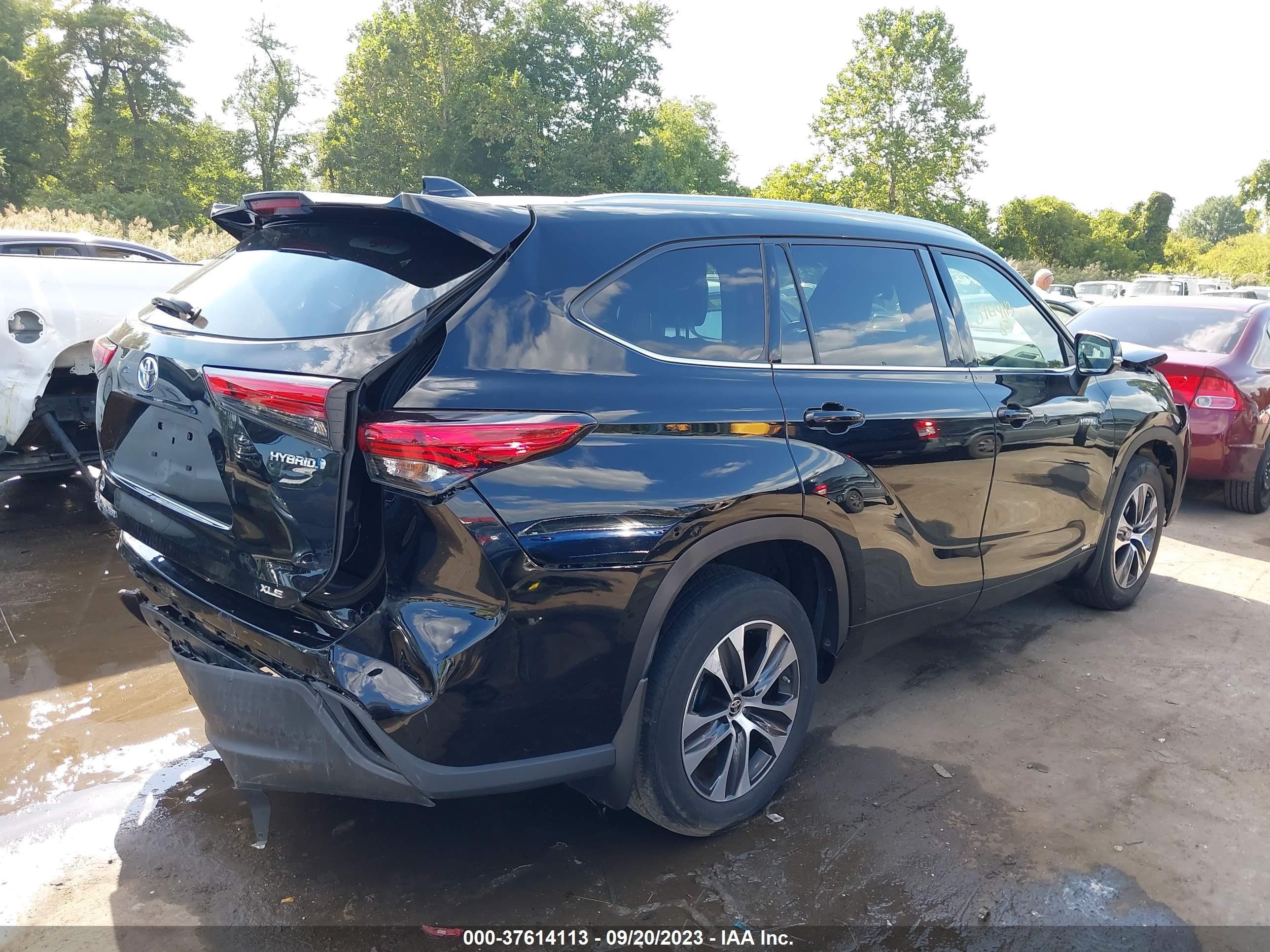 Photo 3 VIN: 5TDGBRCH9MS521493 - TOYOTA HIGHLANDER 