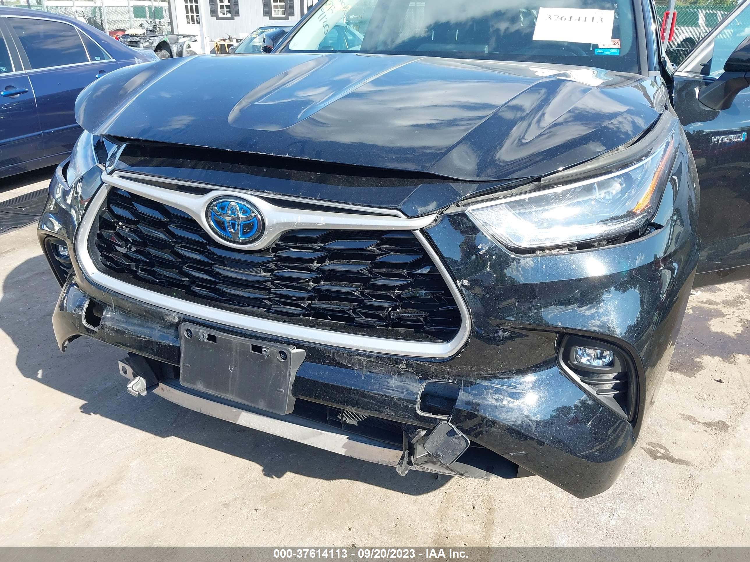 Photo 5 VIN: 5TDGBRCH9MS521493 - TOYOTA HIGHLANDER 