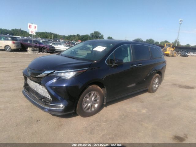 Photo 1 VIN: 5TDGRKEC1PS166425 - TOYOTA SIENNA 