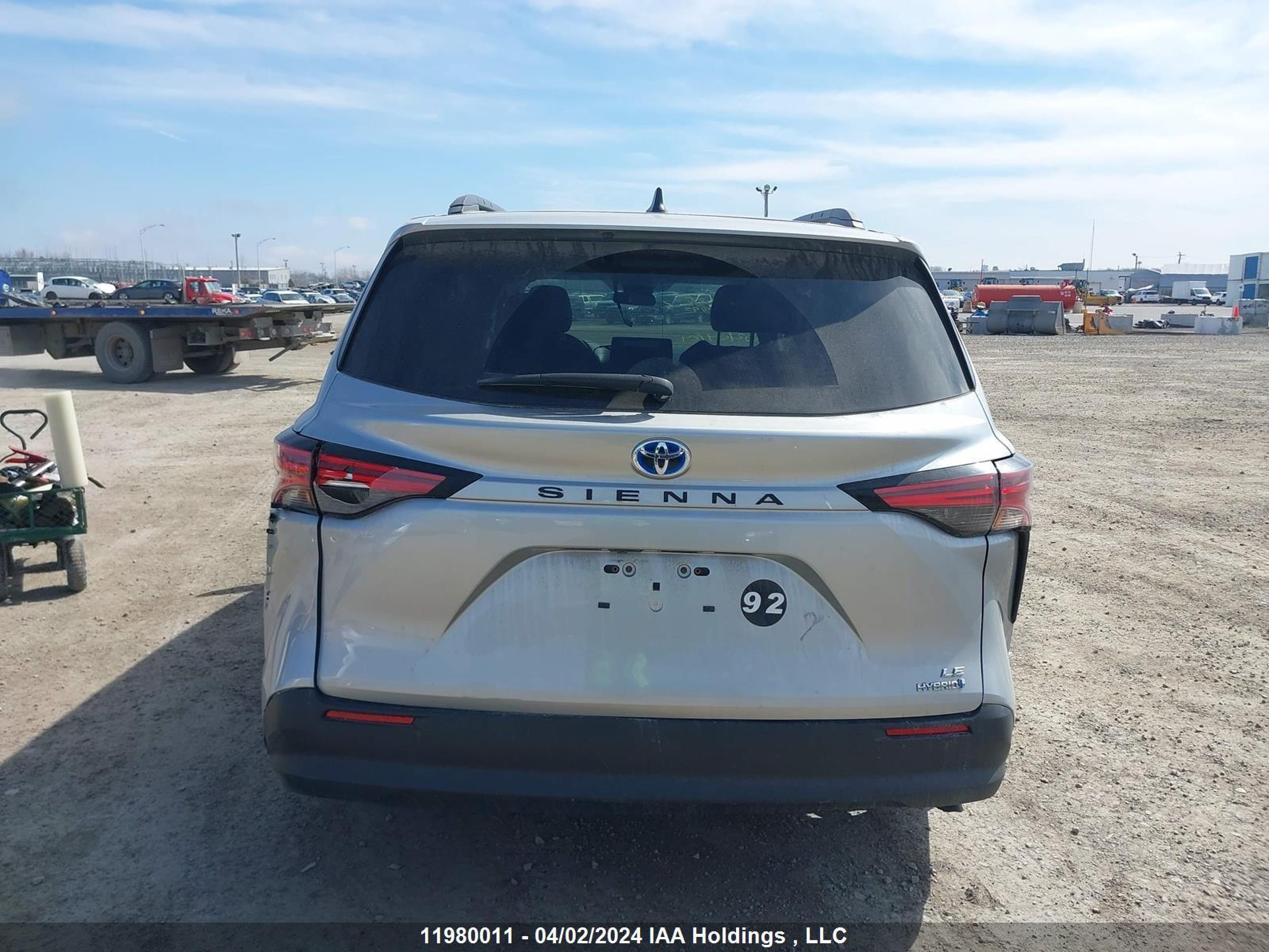 Photo 15 VIN: 5TDGRKEC6NS075213 - TOYOTA SIENNA 