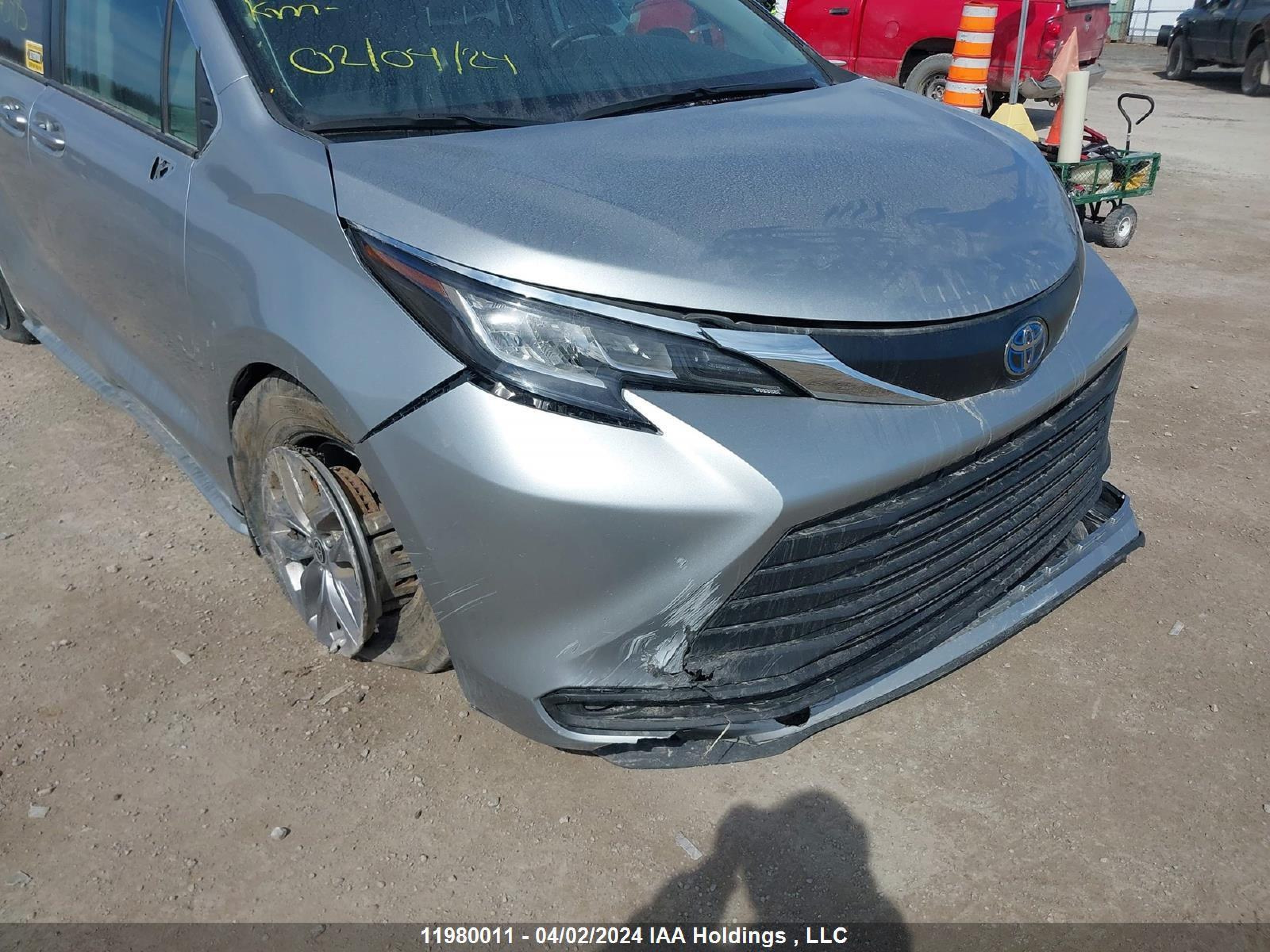 Photo 5 VIN: 5TDGRKEC6NS075213 - TOYOTA SIENNA 