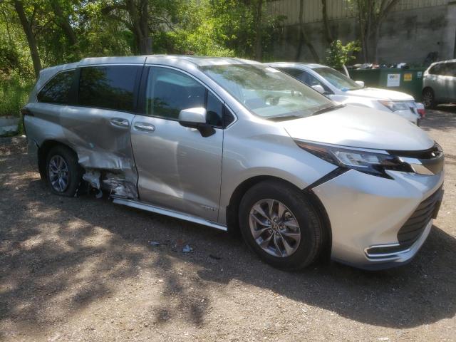 Photo 3 VIN: 5TDGRKEC8MS049677 - TOYOTA SIENNA LE 