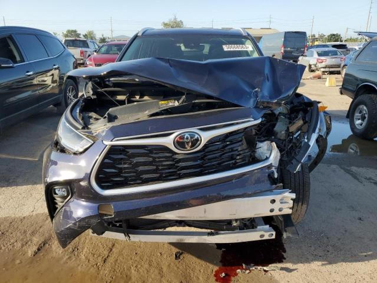 Photo 4 VIN: 5TDGZRAH1NS103834 - TOYOTA HIGHLANDER 