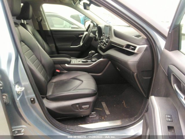 Photo 4 VIN: 5TDGZRAH1NS141743 - TOYOTA HIGHLANDER 