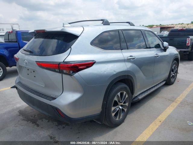 Photo 3 VIN: 5TDGZRAH9NS135592 - TOYOTA HIGHLANDER 