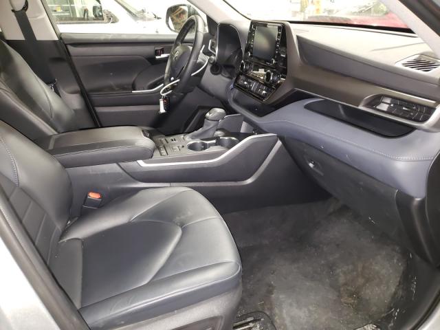 Photo 4 VIN: 5TDGZRBH0LS505789 - TOYOTA HIGHLANDER 