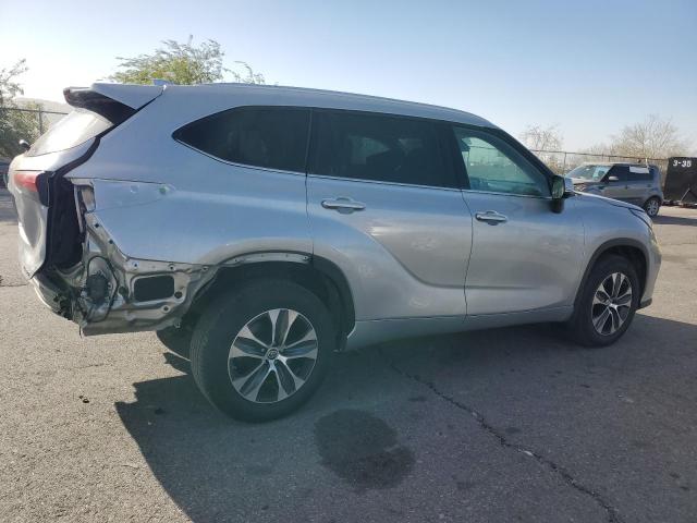 Photo 2 VIN: 5TDGZRBH0NS242383 - TOYOTA HIGHLANDER 