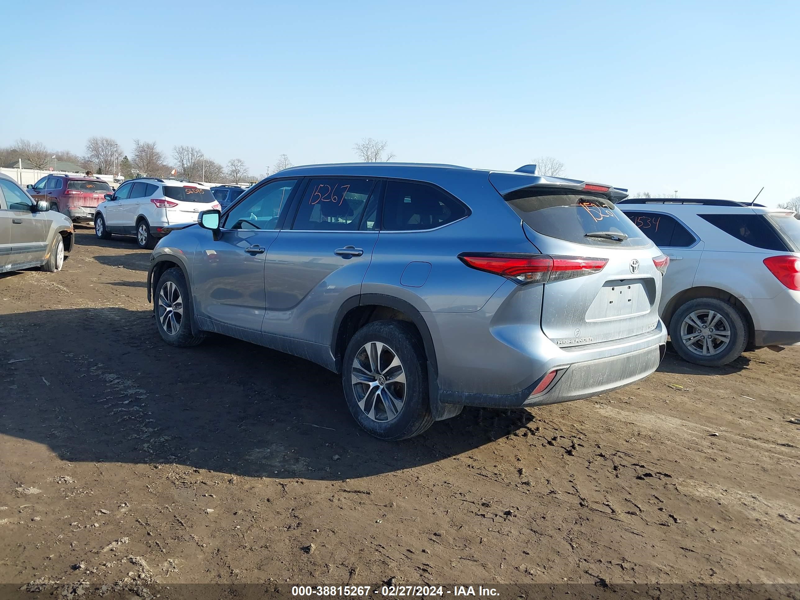 Photo 2 VIN: 5TDGZRBH1NS163689 - TOYOTA HIGHLANDER 