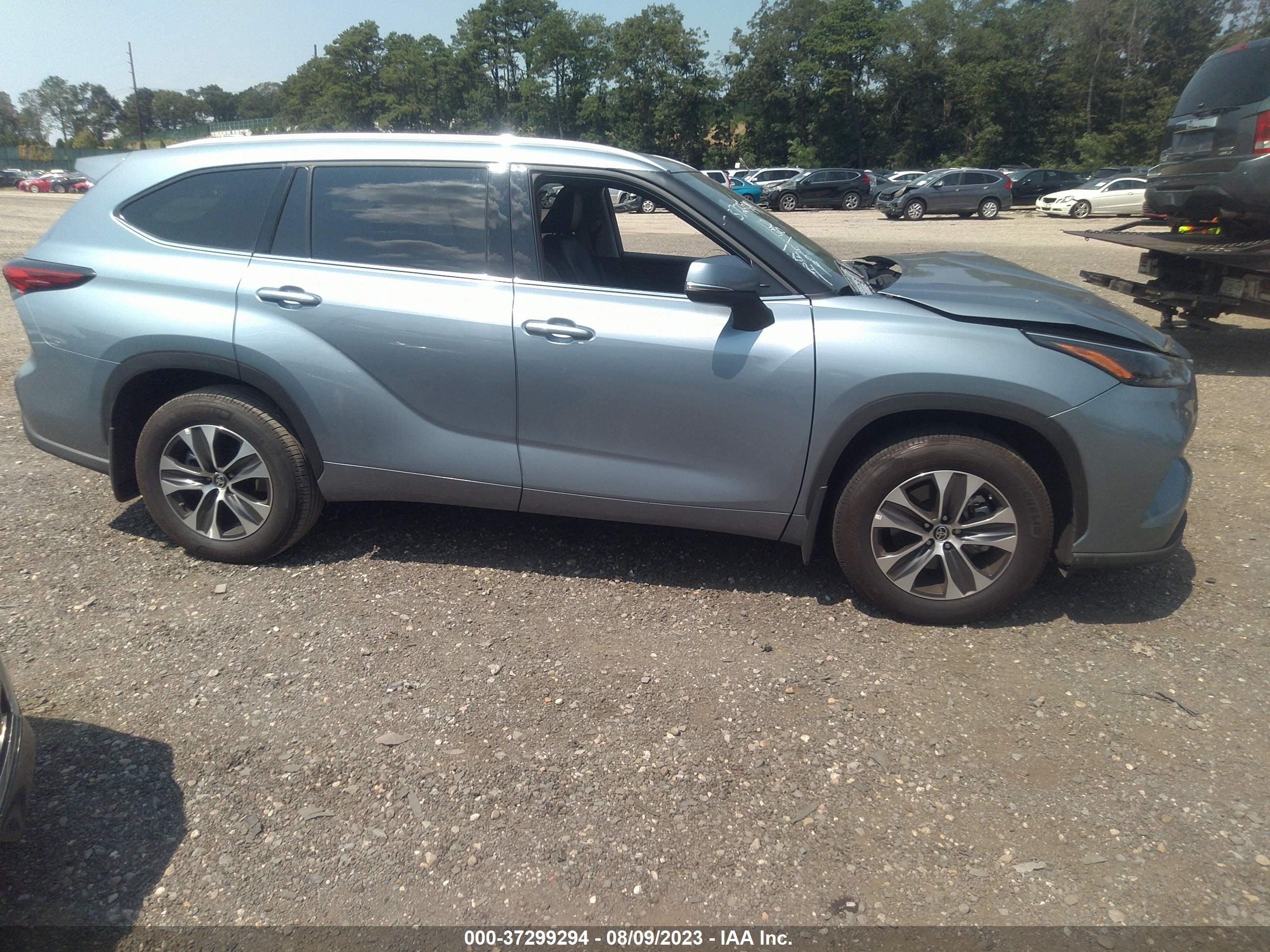 Photo 12 VIN: 5TDGZRBH5NS217222 - TOYOTA HIGHLANDER 