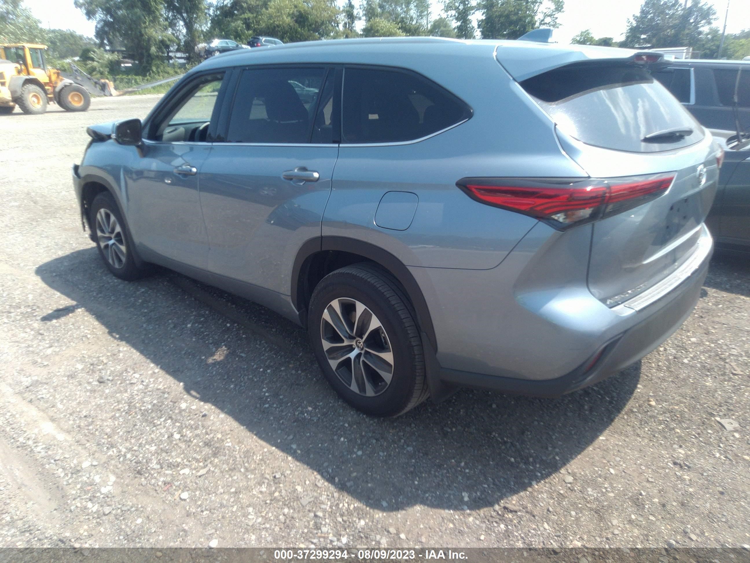 Photo 2 VIN: 5TDGZRBH5NS217222 - TOYOTA HIGHLANDER 