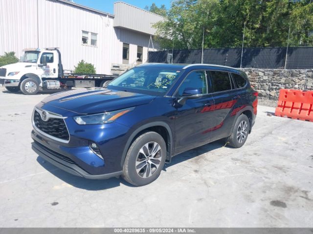 Photo 1 VIN: 5TDGZRBH5NS572200 - TOYOTA HIGHLANDER 