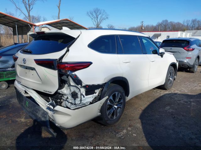 Photo 3 VIN: 5TDGZRBH6MS115037 - TOYOTA HIGHLANDER 