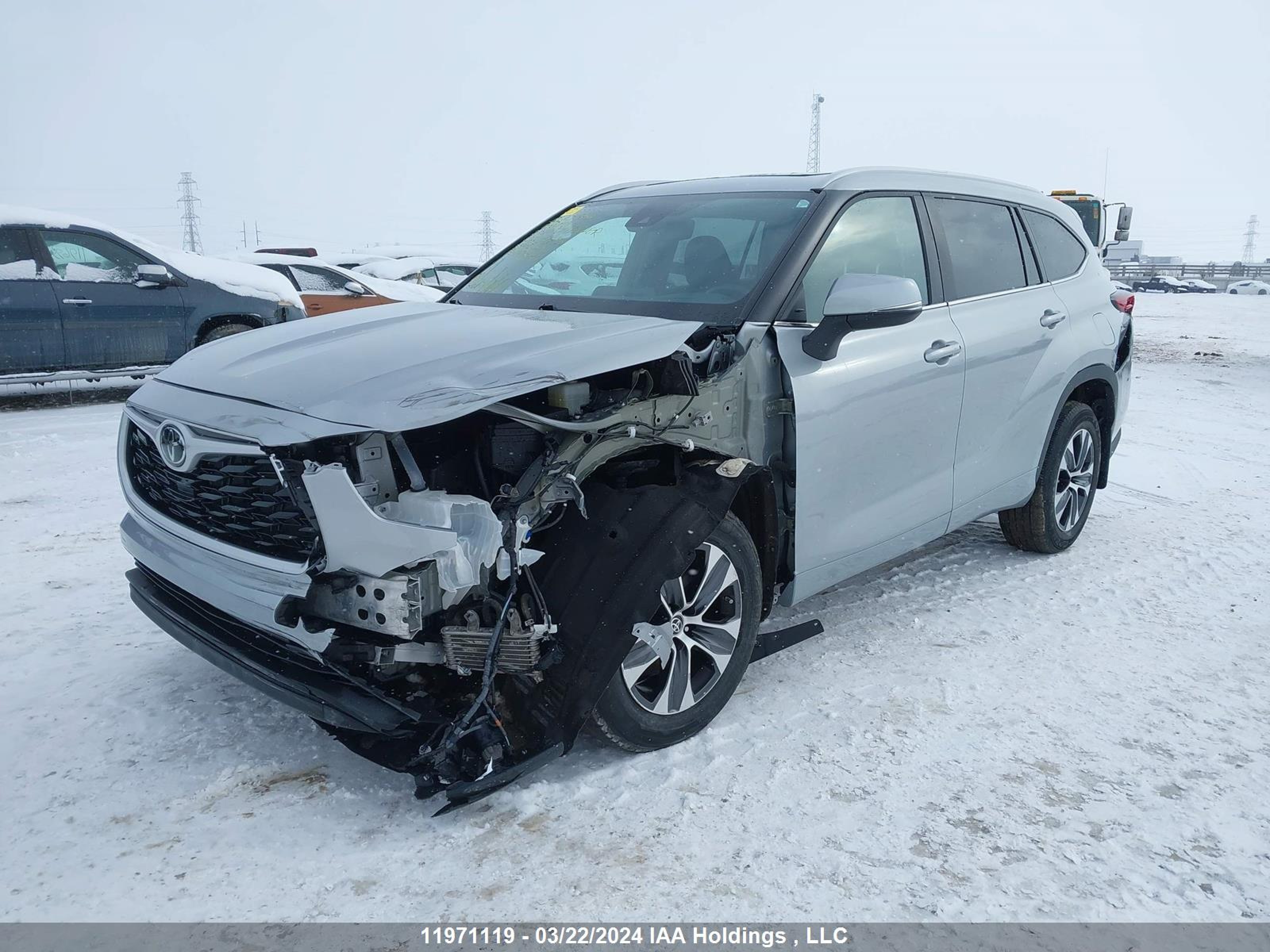 Photo 1 VIN: 5TDGZRBH6NS207296 - TOYOTA HIGHLANDER 